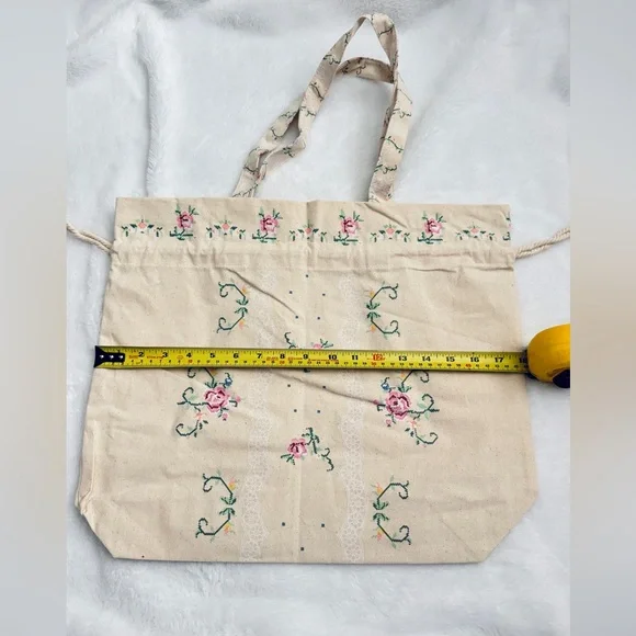 Sezane x Sea NY limited edition tote bag - Picture 8 of 11